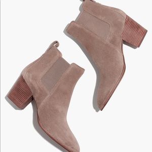 Madewell Heeled Chelsea Boots in Suede